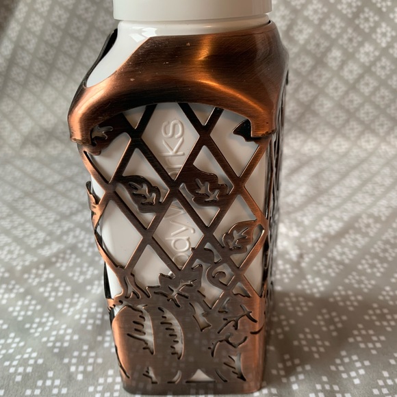 Bath & Body Works Foaming Soap Cover Fall Pumpkins Fits all B&BW Foaming Pumps - Picture 4 of 6